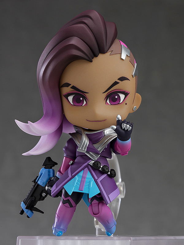 Nendoroid No. 944 Overwatch: Sombra Classic Skin Edition image 4