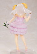 Super Pochaco 1/5 Scale Pre-Painted Figure: Super Pochaco Wedding Ver. thumbnail 4