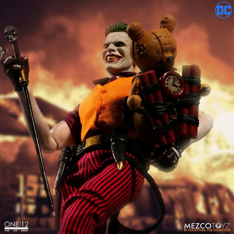 One:12 Collective Action Figure: The Joker - Clown Prince of Crime Edition image 8