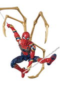 MAFEX Avengers Infinity War: Iron Spider thumbnail 8