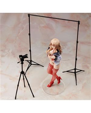 Creator's Collection 1/7 Scale Pre-Painted Figure: Natsumi
