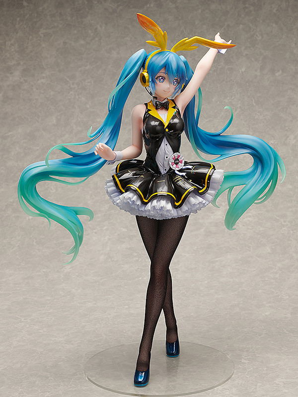 Hatsune Miku Project Diva Arcade 1/4 Scale Pre-Painted Figure: Hatsune Miku My Dear Bunny Ver. [Good Smile Company Online Shop Limited Ver.] image 5