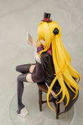 To Love-Ru Darkness 1/7 Scale Pre-Painted Figure: Golden Darkness thumbnail 9