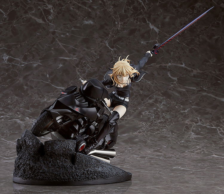 Fate/Grand Order 1/8 Scale Pre-Painted Figure: Saber/Altria Pendragon (Alter) & Cuirassier Noir image 3