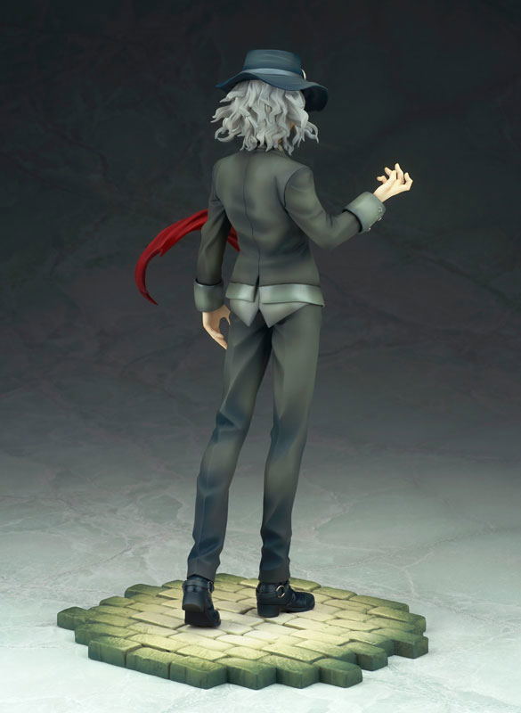 Fate/Grand Order Altair 1/8 Scale Pre-Painted Figure: Avenger/King of the Cavern Edmond Dantes image 13