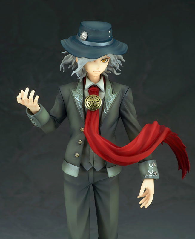 Fate/Grand Order Altair 1/8 Scale Pre-Painted Figure: Avenger/King of the Cavern Edmond Dantes image 14