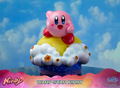 Kirby Statue: Warp Star Kirby thumbnail 2