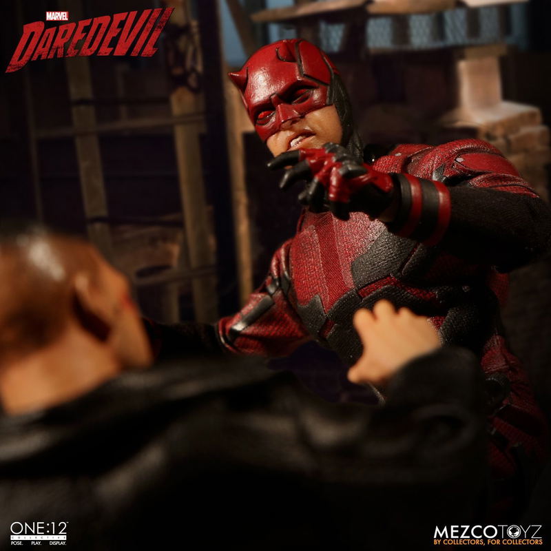 One:12 Collective Action Figure: Daredevil image 7