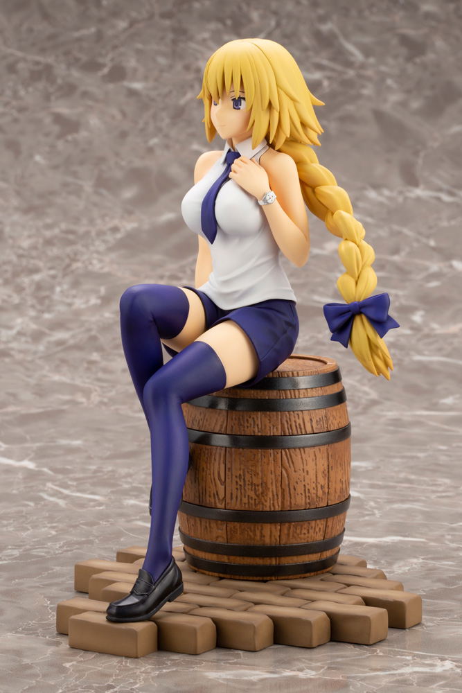 Fate/Apocrypha 1/7 Scale Pre-Painted Figure: Ruler image 4