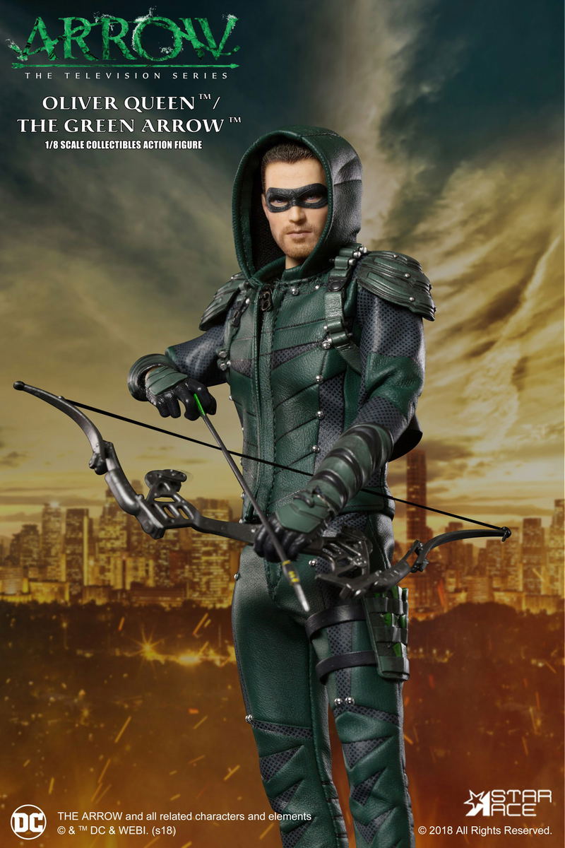 Star Ace Toys Real Master Series Green Arrow 1/8 Collectable Action Figure: Arrow image 3