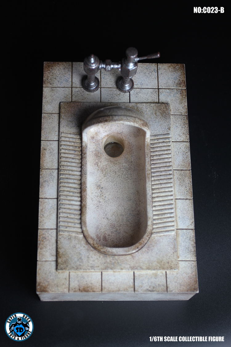 Super Duck 1/6 Scale Figure: Squat Toilet (Dirty) image 2