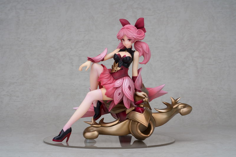 Honor of Kings 1/7 Scale Pre-Painted Figure: Sun Shangxiang image 1