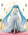 Character Vocal Series 01 Hatsune Miku 1/7 Scale Pre-Painted Figure: Hatsune Miku Wedding Dress Ver. thumbnail 11