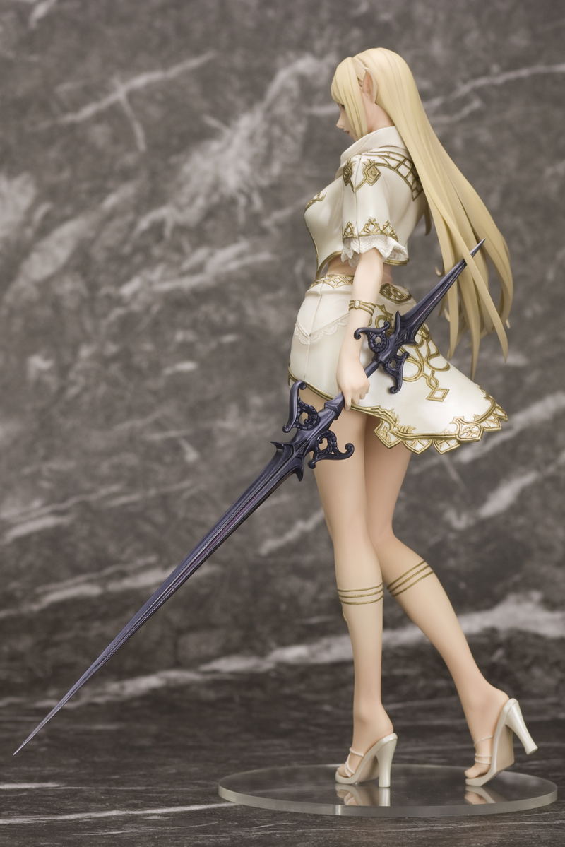 Lineage II 1/7 Scale Pre-Painted Figure: Elf (Re-run) image 4