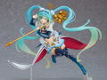 Hatsune Miku GT Project 1/7 Scale Pre-Painted Figure: Racing Miku 2018 Ver. thumbnail 2