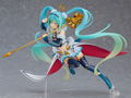 Hatsune Miku GT Project 1/7 Scale Pre-Painted Figure: Racing Miku 2018 Ver. thumbnail 3
