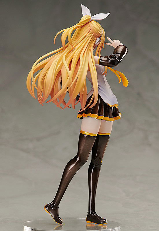 Character Vocal Series 02 1/8 Scale Pre-Painted Figure: Kagamine Rin Rin-chan Now! Adult Ver. [Good Smile Company Online Shop Limited Ver.] image 5