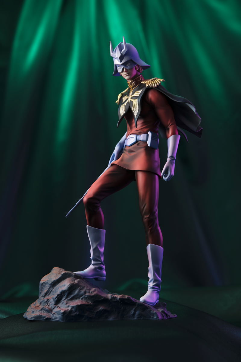 Gundam Guys Generation Mobile Suit Gundam 1/8 Scale Pre-Painted Figure: Char Aznable Art Graphics image 2