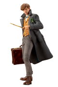 ARTFX+ Fantastic Beasts - The Crimes of Grindelwald 1/10 Scale Pre-Painted Figure: Newt Scamander thumbnail 1