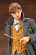 ARTFX+ Fantastic Beasts - The Crimes of Grindelwald 1/10 Scale Pre-Painted Figure: Newt Scamander thumbnail 10