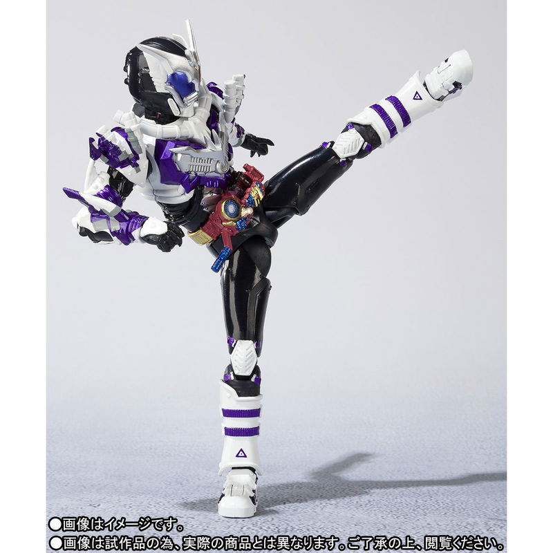 S.H.Figuarts Kamen Rider Build: Kamen Rider Build Mad Rogue image 5