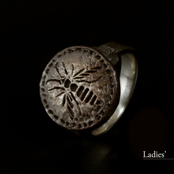 Dark Souls × TORCH TORCH Ring Collection: Hornet Ladies Ring (M Size) image 1