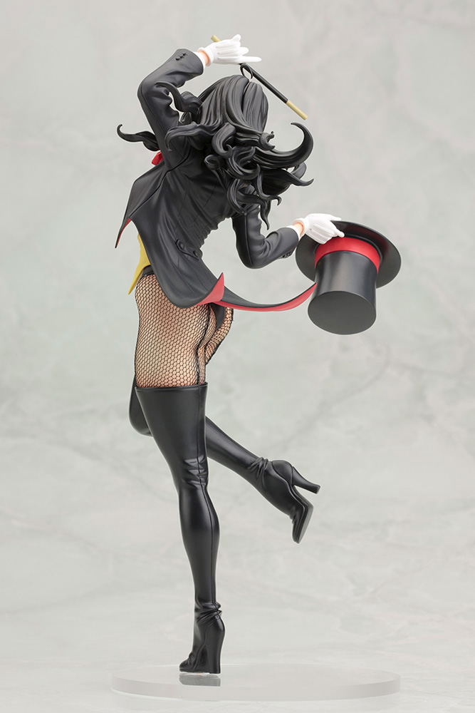 DC Comics Bishoujo Justice League 1/7 Scale Pre-Painted Figure: Zatanna 2nd Edition image 5
