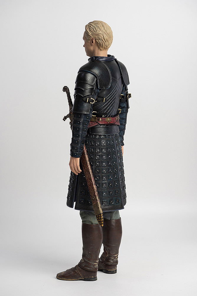 Game of Thrones 1/6 Scale Action Figure: Brienne of Tarth image 10
