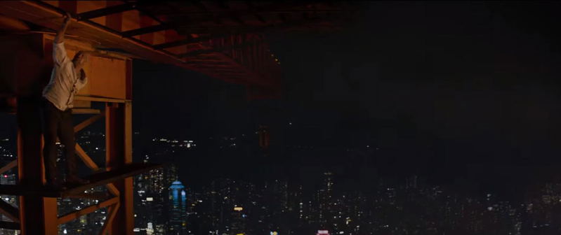 Skyscraper [4K Ultra HD Blu-ray] image 11
