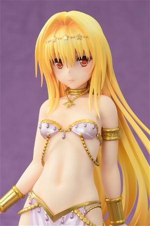 To Love-Ru Darkness 1/7 Scale Pre-Painted Figure: Golden Darkness