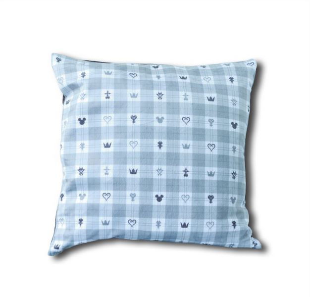 Kingdom Hearts Cushion Cover - Emblem image 1
