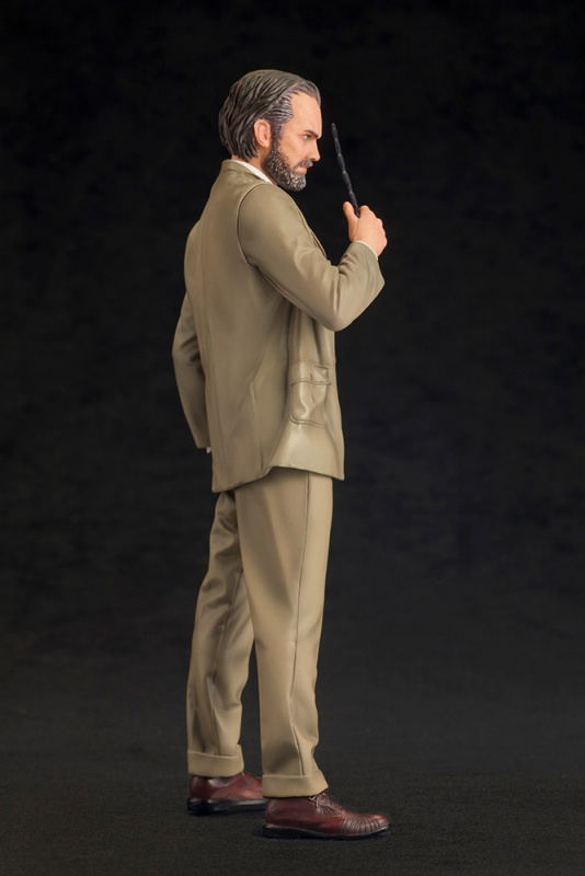 ARTFX+ Fantastic Beasts - The Crimes of Grindelwald 1/10 Scale Pre-Painted Figure: Albus Dumbledore image 4