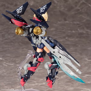 Megami Device 1/1 Scale Model Kit: SOL Strike Raptor