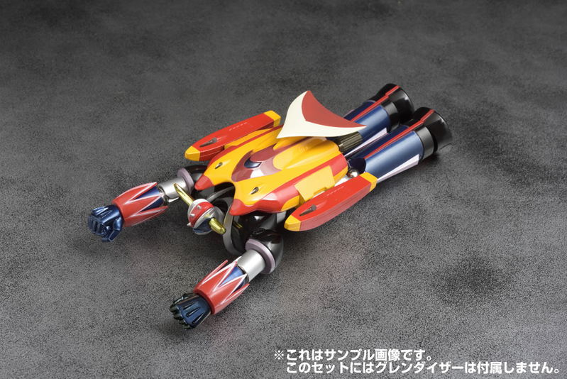 Dynamite Action! UFO Robot Grendizer: Marine Spazer & Drill Spazer Set image 5