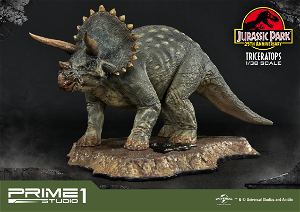 Jurassic Park Prime Collectible 1/38 Scale Figure: Triceratops