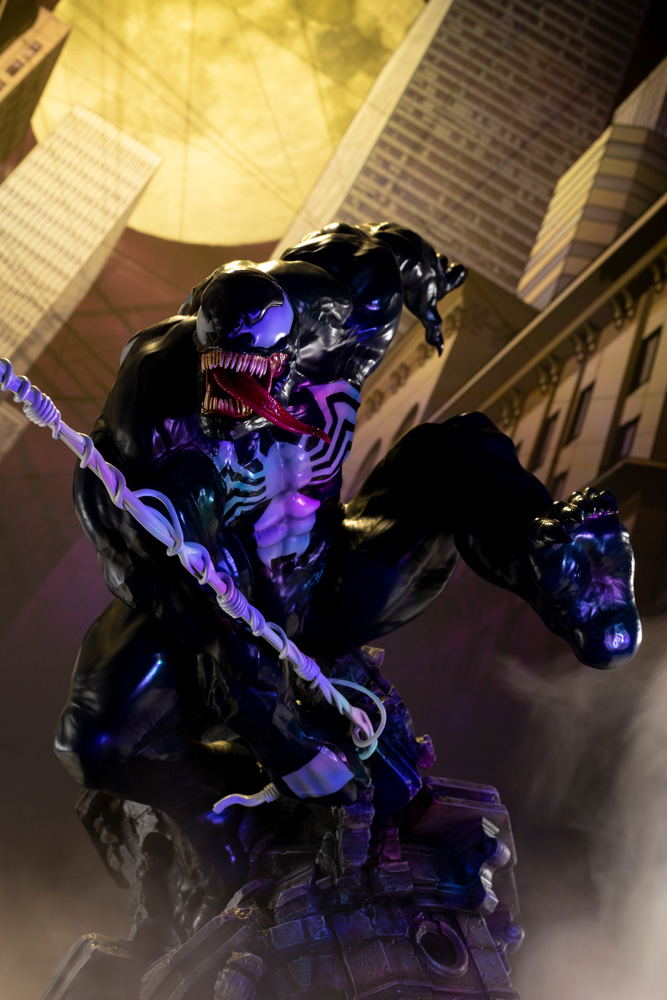 ARTFX Spider-Man 1/6 Scale Pre-Painted Figure: Venom image 16