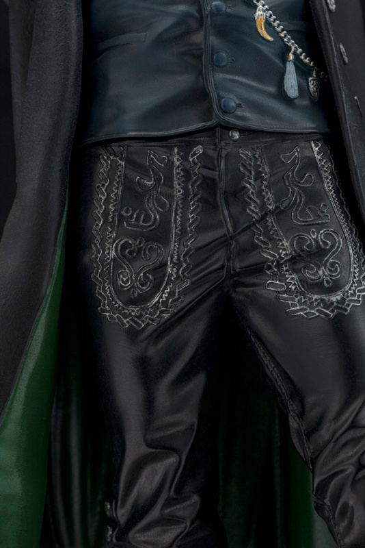 ARTFX+ Fantastic Beasts - The Crimes of Grindelwald 1/10 Scale Pre-Painted Figure: Gellert Grindelwald image 11