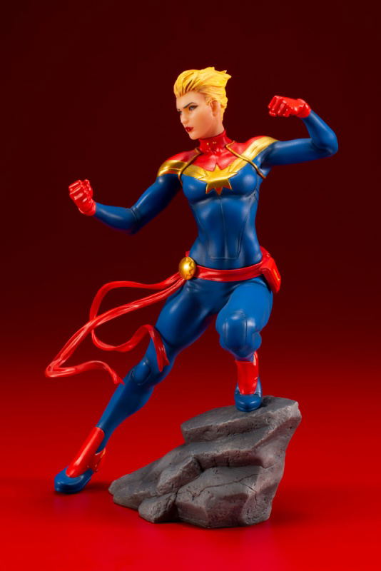 ARTFX+ Marvel Universe 1/10 Scale Pre-Painted Figure: Captain Marvel image 3
