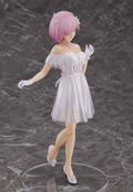 Fate/Grand Order 1/7 Scale Pre-Painted Figure: Shielder/Mash Kyrielight Heroic Spirit Formal Dress Ver. thumbnail 4