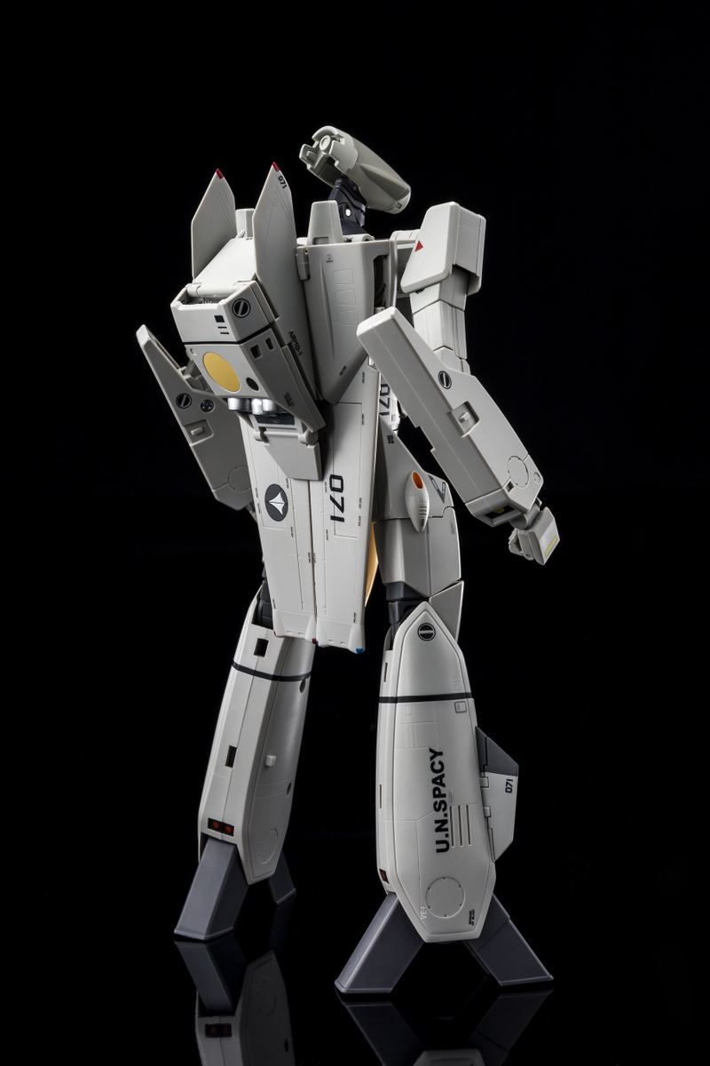 Macross Do You Remember Love? 1/60 Perfect Trance: VE-1 Elint Seeker Premium Finish image 6