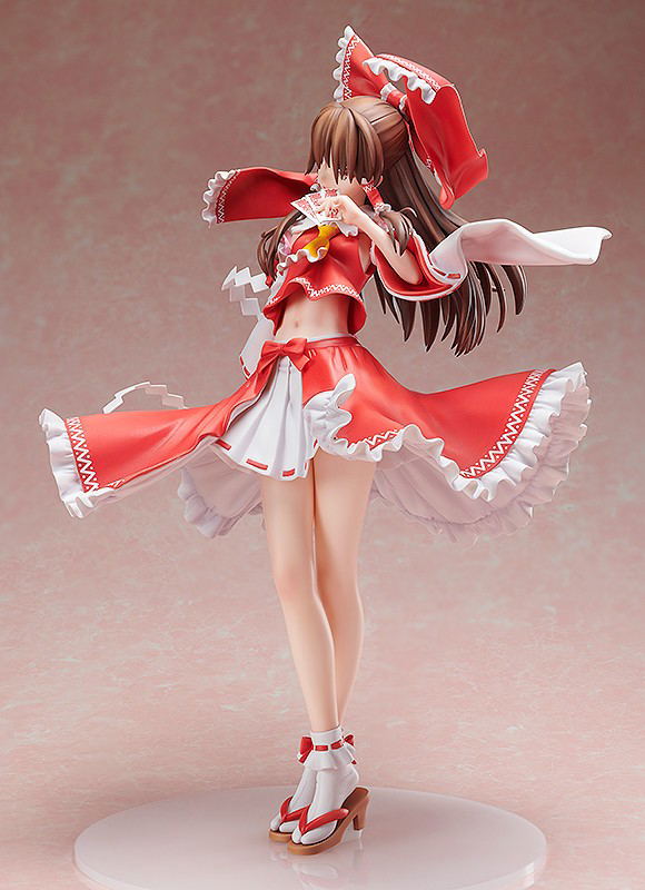Touhou Project 1/4 Scale Pre-Painted Figure: Reimu Hakurei [GSC Online Shop Exclusive Ver.] image 5