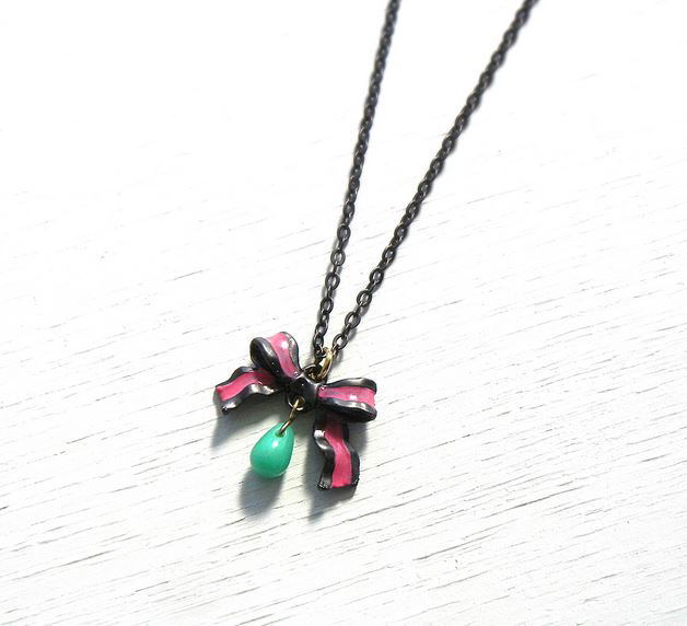 Hatsune Miku Necklace - Miku Ribbon image 1