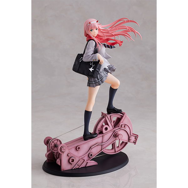 Darling in the FranXX 1/7 Scale Pre-Painted Figure: Zero Two Uniform Ver. image 1