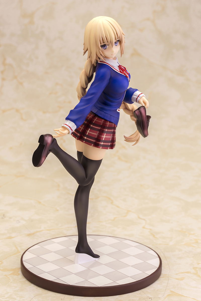 Fate/Extella 1/7 Scale Pre-Painted Figure: Jeanne d'Arc JK Blazer Ver. image 2