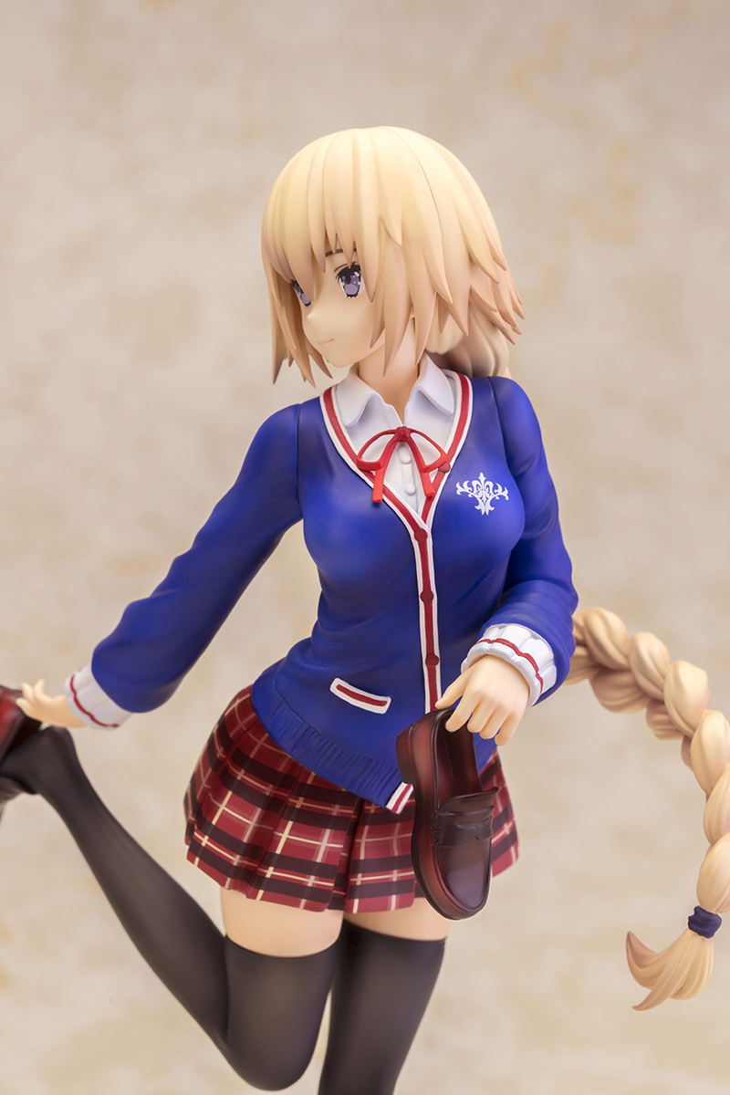 Fate/Extella 1/7 Scale Pre-Painted Figure: Jeanne d'Arc JK Blazer Ver. image 7
