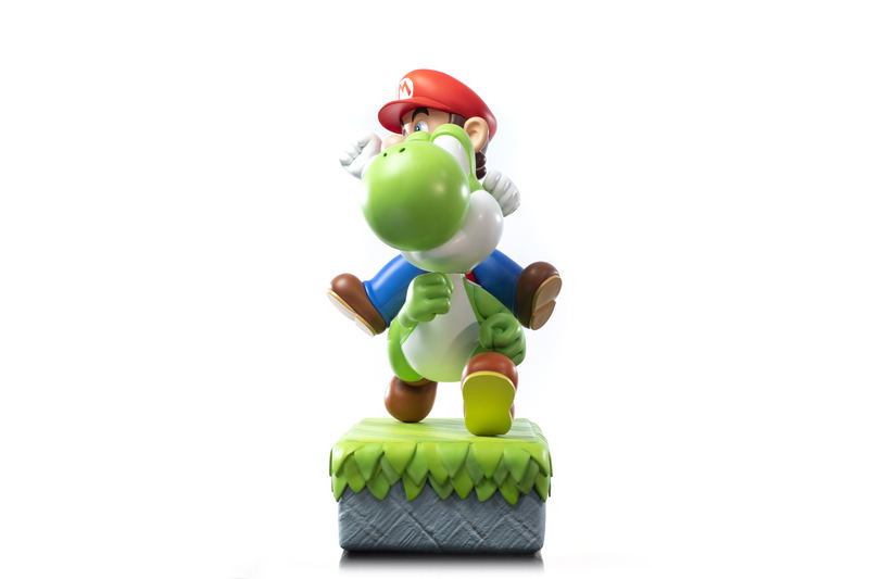 Super Mario Resin Statue: Mario and Yoshi [Standard Edition] image 3