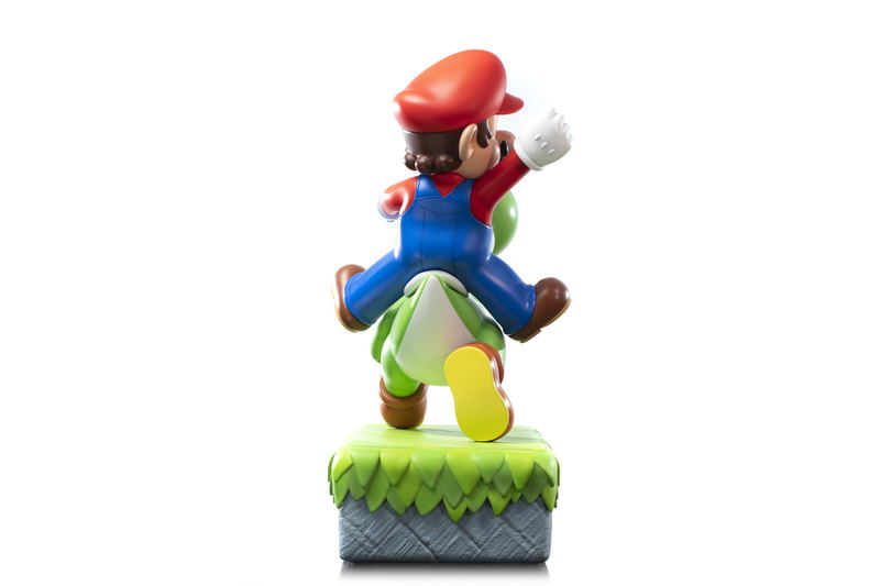 Super Mario Resin Statue: Mario and Yoshi [Standard Edition] image 7