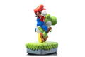 Super Mario Resin Statue: Mario and Yoshi [Standard Edition] thumbnail 8