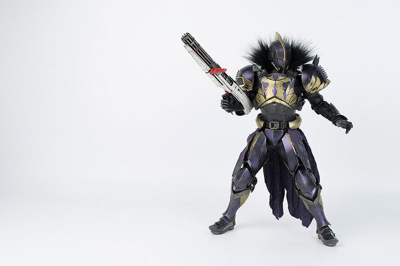 Destiny 2 1/6 Scale Action Figure: Titan Golden Trace Shader image 13