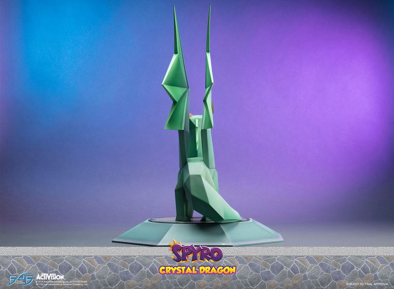 Spyro The Dragon Statue: Crystal Dragon [Standard Edition] image 4